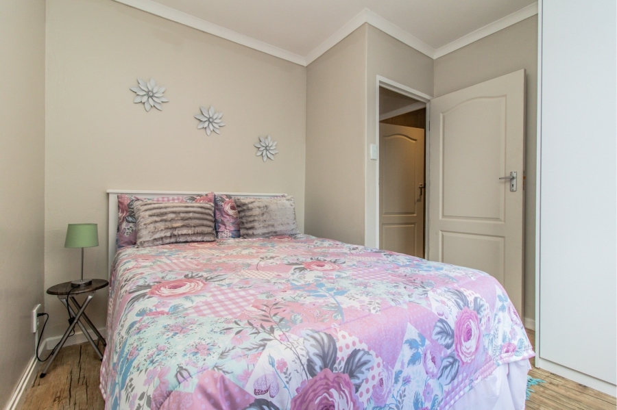 3 Bedroom Property for Sale in Franskraal Western Cape